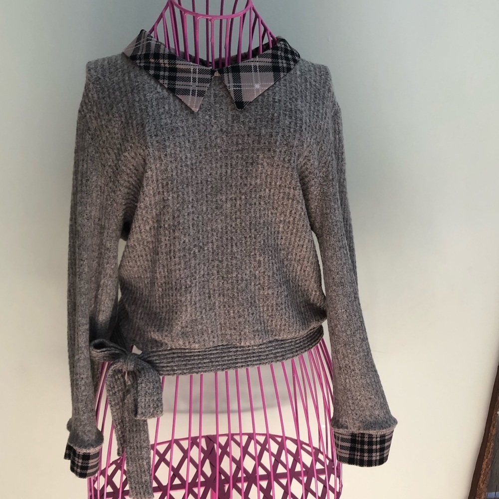 Monteau Collared Sweater